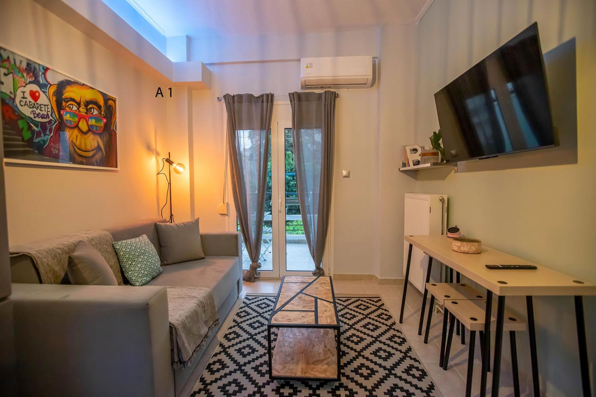 Live It _ Karditsa Exterior photo